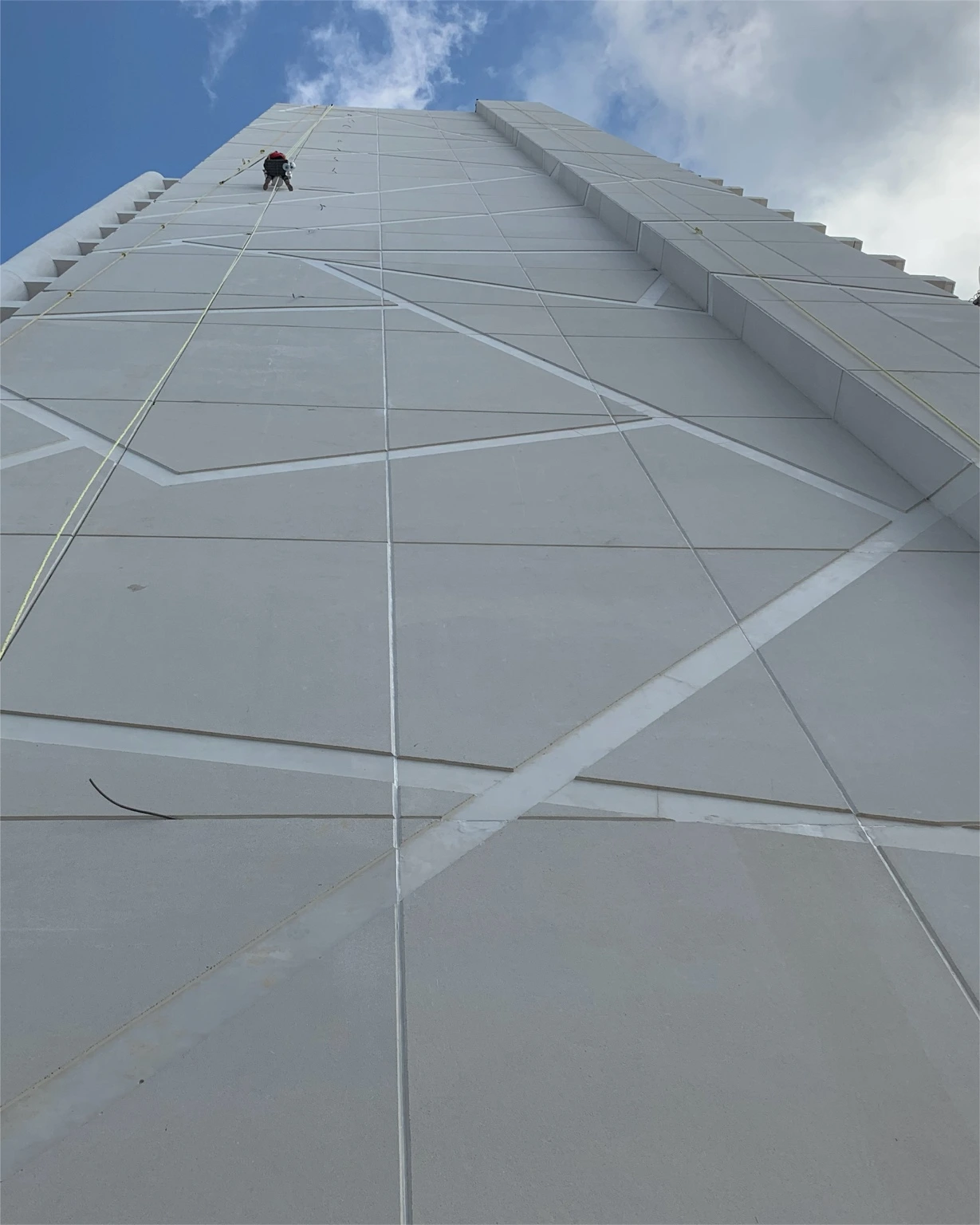 Royalton Suites Cancún · Fachada concreto prefabricado · 3