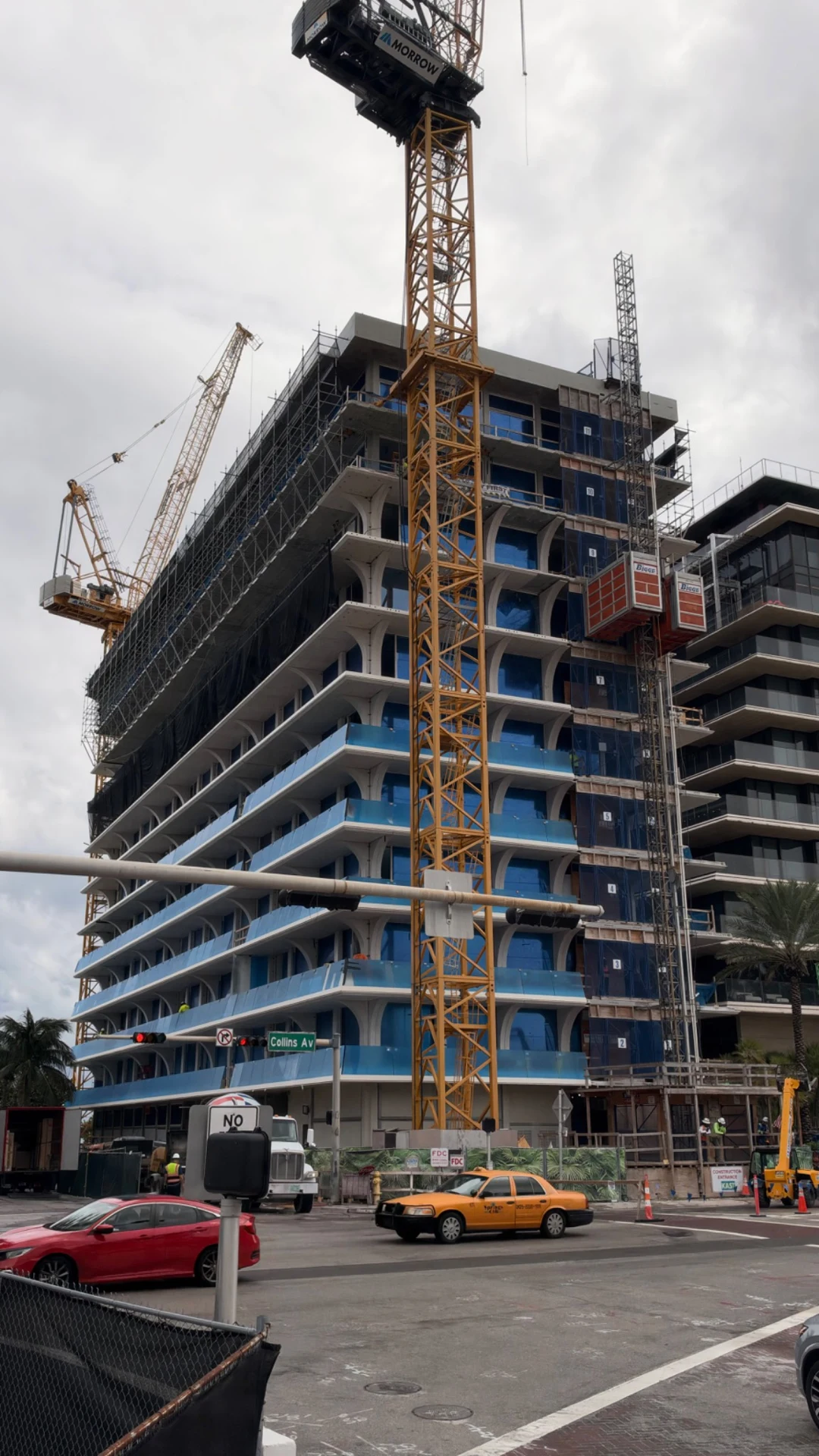 Corner view during building construction